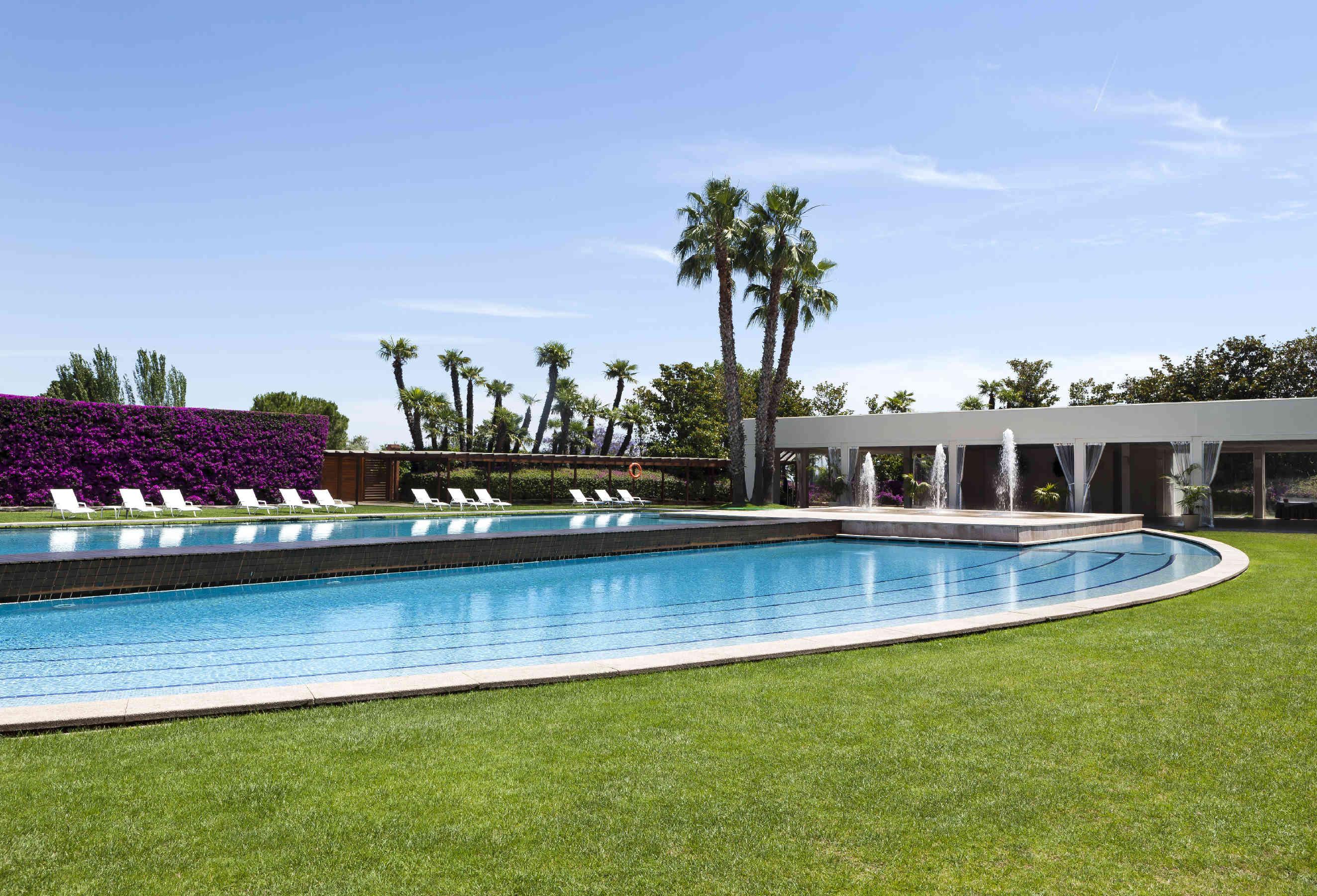 Torre Melina, A Gran Melia Hotel Barcelona Exterior photo