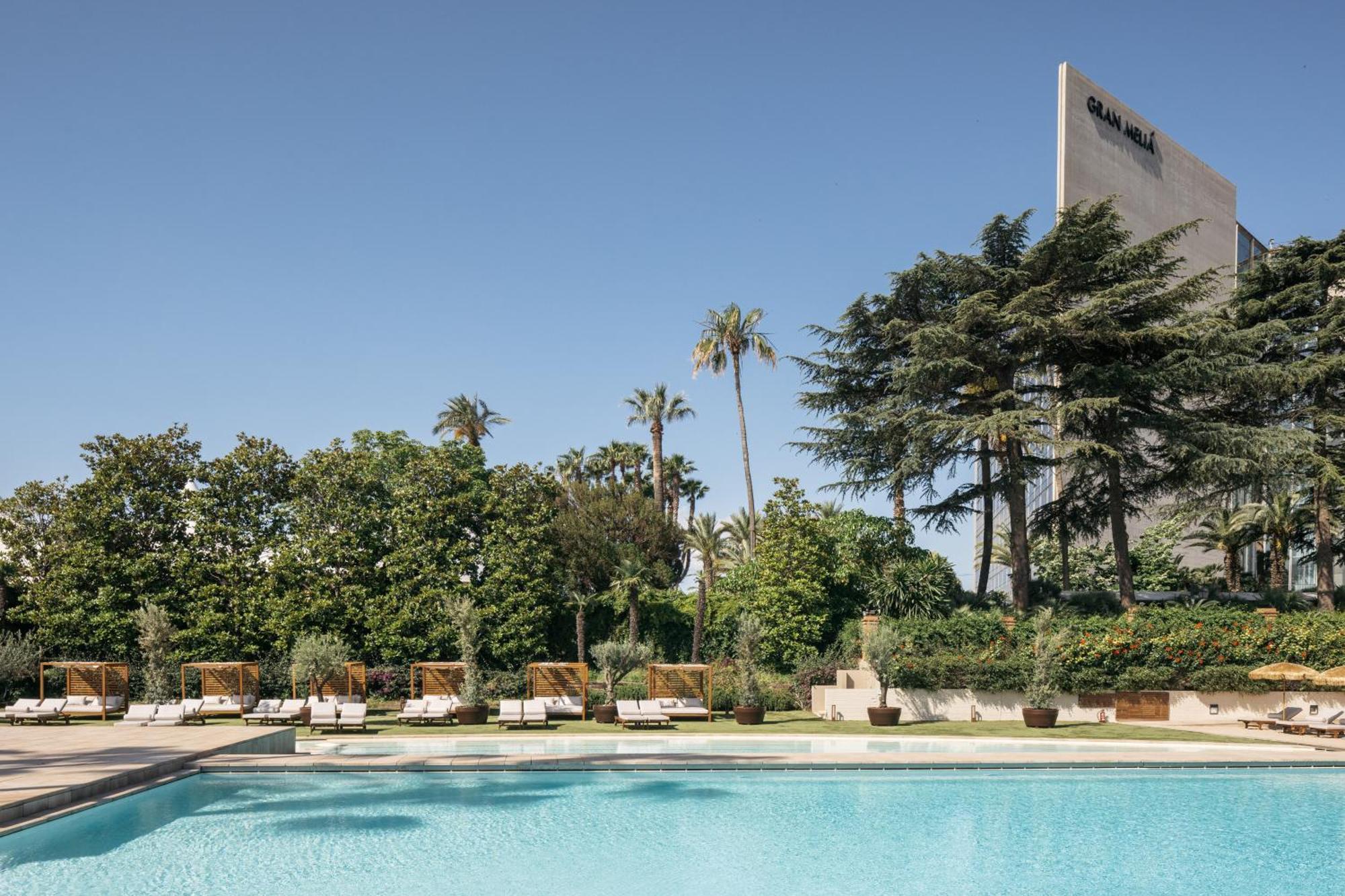 Torre Melina, A Gran Melia Hotel Barcelona Exterior photo