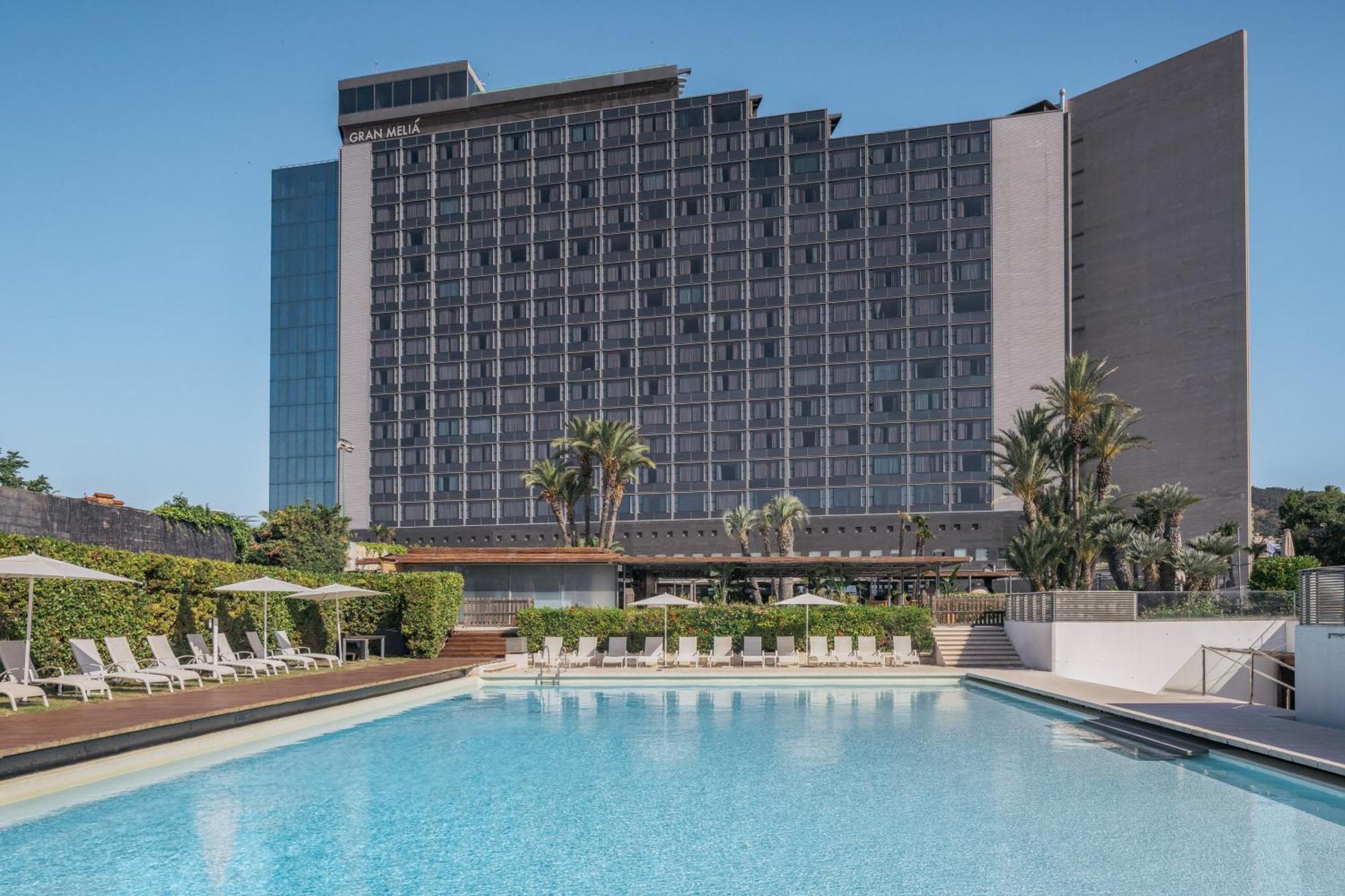 Torre Melina, A Gran Melia Hotel Barcelona Exterior photo